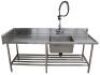 STAINLESS STEEL SINGLE BOWL SINK WITH SPRAY ARM,