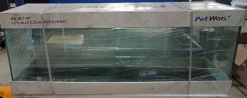 Petworx aquarium tank. 122 x 35.5 x 46cm (8mm)
