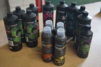 One box assorted aquarium chemicals, 2 x470MmL Pondmax ParaMax, 2 2x470mL Pondmax Detox Max+, 2x1Lt Quantaum Planet Essntial GH Conditionel & 1x500mL, One Quantum Plant Essential Bio Nutrients 1.5 0 1.8, two x1Lt Quantum Plant Essential KH Conditioner & 