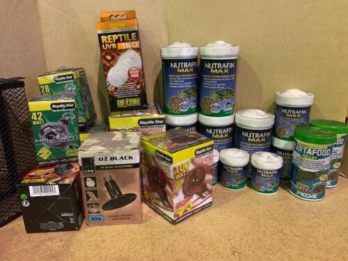 Box of assorted heat globes and food pellets