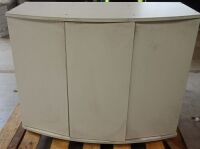 Juwel aquarium tank and stand. 93 x 41 x 127cm.