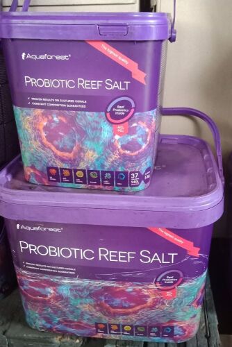5kg and 10kg buckets Probiotic Reef Salt.