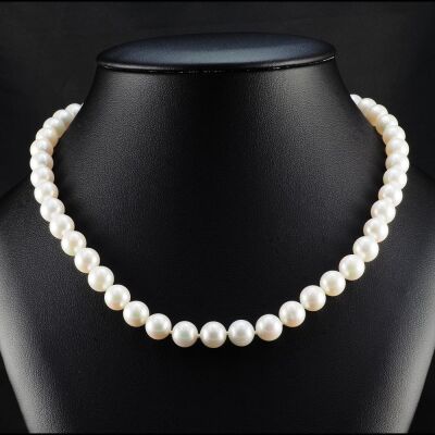 Natural Akoya Pearl Uniform Necklace 8.5 - 9.0mm