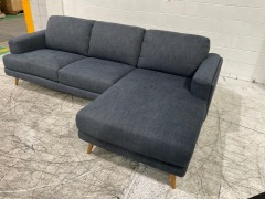 Lexi 2.5 Fabric Lounge with Chaise - 4