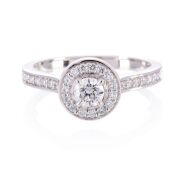 One ladies 18wyg solitaire engagment ring with round diamond TDW=0.40ct