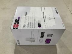 Netgear EX3110 AC750 WiFi Range Extender - 3