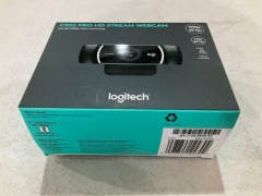 Logitech C922 Pro Stream Webcam - 3