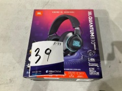 JBL Quantum 810 Wireless Headphones - 2