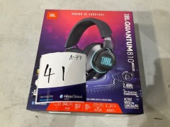 JBL Quantum 810 Wireless Headphones - 2