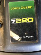 John Deere Ride on Mower, Model: X166R - 13