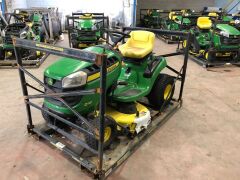 John Deere Ride on Mower, Model: D110 - 20