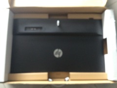 HP M32f FHD Monitor - 4