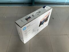 HP M22f FHD Monitor - 5