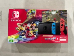 Nintendo Switch Console (Neon) with Mario Kart Deluxe 8 &amp; 3 Months Nintendo Online Subscription 161709 - 2