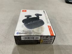 JBL Wave 200 True Wireless Earbuds - Black 5200642 - 4