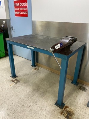 Steel Work Bench with Dawn 125 Offset Engineers Vice