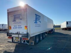 2001 FTE 22 Pallet Tri Axle Refrigerated Trailer - 4