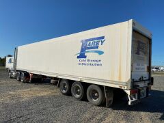 2001 FTE 22 Pallet Tri Axle Refrigerated Trailer - 6
