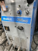 Cigweld Weldskill 250 Mig Welder - 3