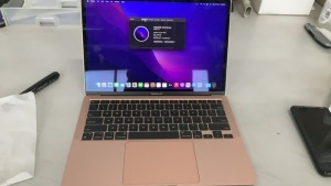 Apple Macbook Air M1 2020 - Pink - 3