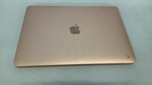 Apple Macbook Air M1 2020 - Pink - 4