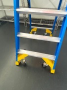 Bailey P170-4FG Industrial Platform Ladder - 4