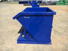 Unreserved Unused 2019 1 Cubic Yard Forkliftable Dumping Hopper - 3