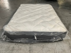 SleepMaker Walton Plush Mattress - Double - 3