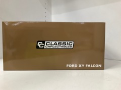 Classic Carlectables Ford XY Falcon Phase III GT-HO Gold Livery - 6