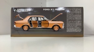 Classic Carlectables Ford XY Falcon Phase III GT-HO Gold Livery - 4
