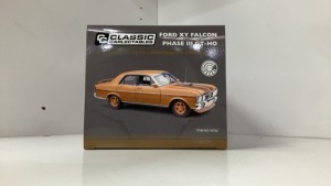 Classic Carlectables Ford XY Falcon Phase III GT-HO Gold Livery - 5