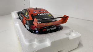 Biante Holden ZB Commodore Mobil 1 Boost Mobile Racing - 5