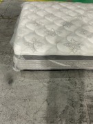 SleepMaker Arizona Deluxe Medium Mattress - Queen - 3