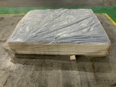 King Koil Chiro Tycoon Mattress - King - 3