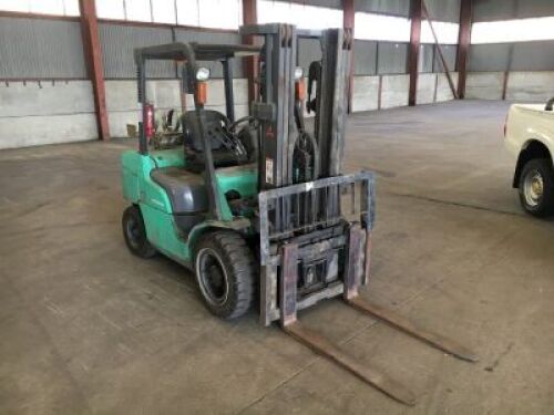 *RESERVE MET* Mitsubishi FG3011 LPG Forklift
