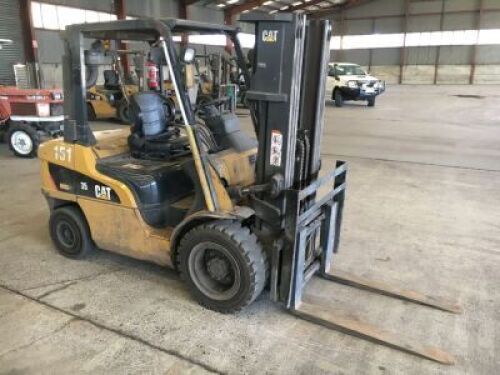 *RESERVE MET* Caterpillar DP35N Diesel Forklift