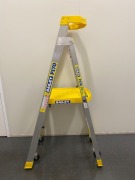 Bailey P170 Mobile Step Ladder - 2