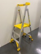 Bailey P170 Mobile Step Ladder - 3