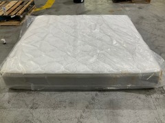 King Koil Chiro Reserve Plush Mattress - King - 4