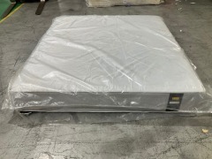 King Koil Chiro Reserve Firm Mattress - King - 9