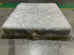 King Koil Chiro Estate Medium Mattress - King - 3