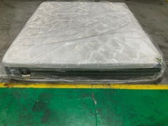 King Koil Chiro Estate Medium Mattress - King - 5