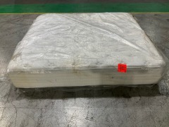 King Koil Chiro Luxury Estate Super Firm Mattress - King - 2