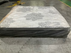 King Koil Superb Medium Mattress - King - 4