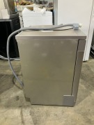 Ariston 60cm Freestanding Dishwasher - Stainless Steel LFO3C22XAUS - 5