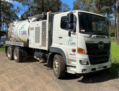 2018 HINO 500 Vac Truck FM2632 Long (Located NSW)
