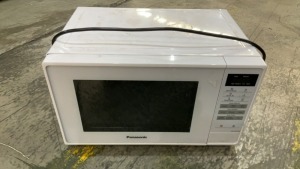 Panasonic 20L Compact Microwave - White - 2
