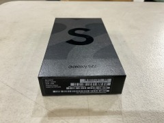 Samsung Galaxy S22 - SM-S901E - Phantom Black - 5