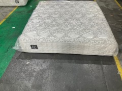 DNL King Koil Platinum Posture Bellagio II Firm Mattress - Queen - 2