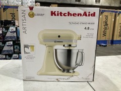 KitchenAid KSM195 Stand Mixer - Almond Cream 5KSM195PSAAC - 3